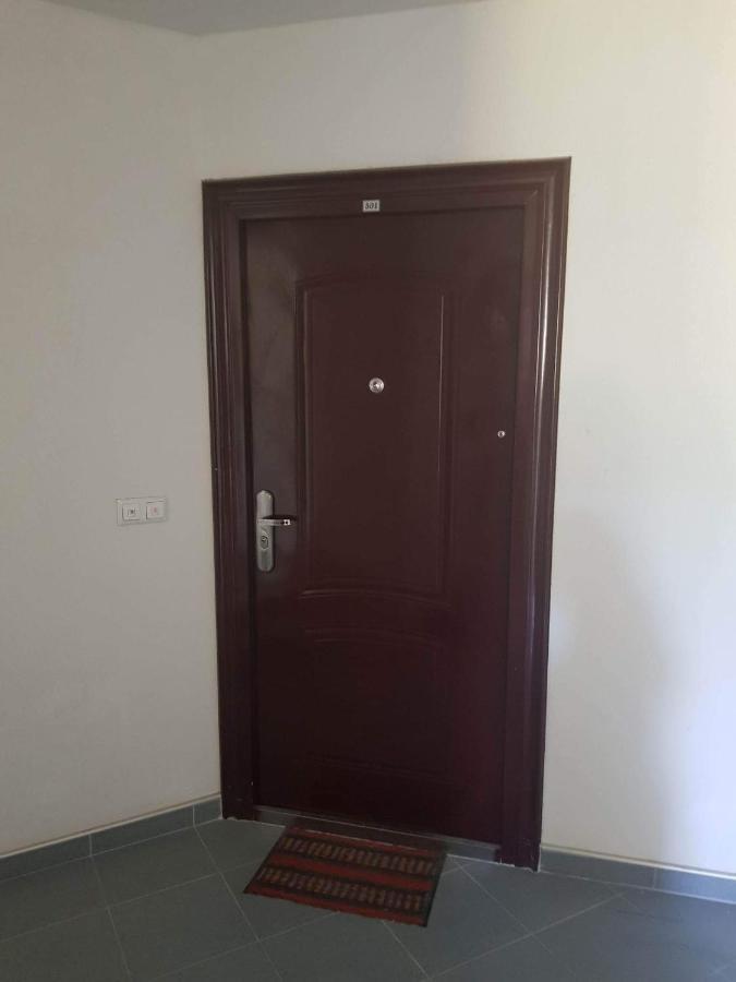 קופרס Apartmani Ivona מראה חיצוני תמונה